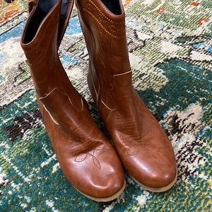 Ozzy approved dress up cow girl boots